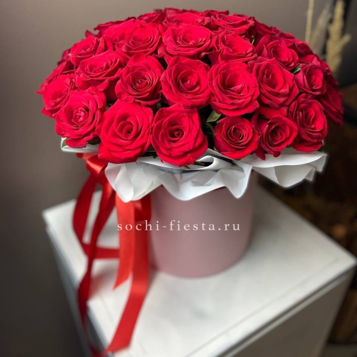 Красные розы 51шт  в коробке в Симферополи