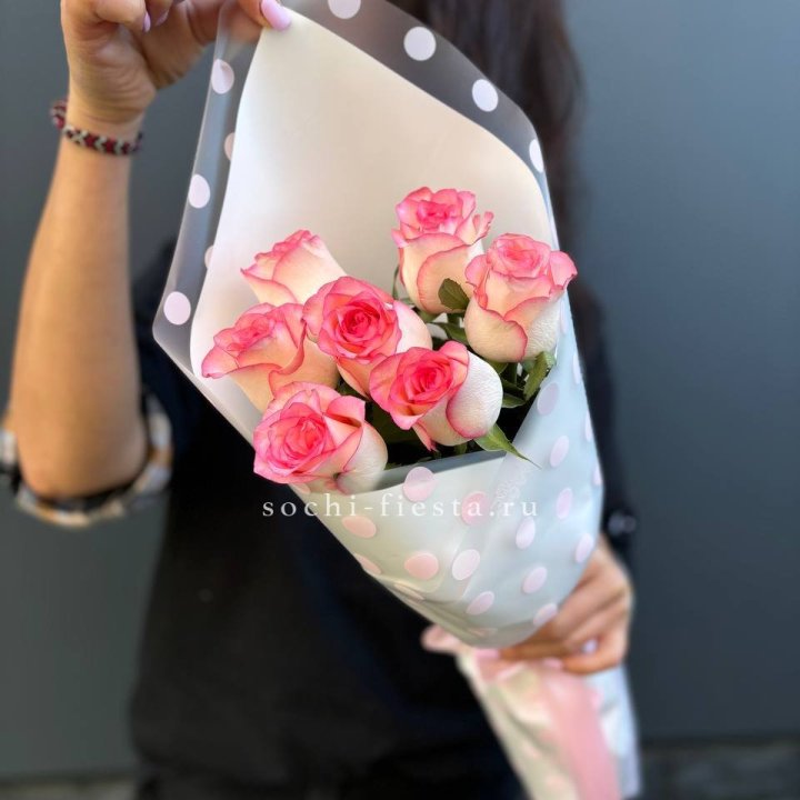 7 роз "Джумилия" в Симферополи