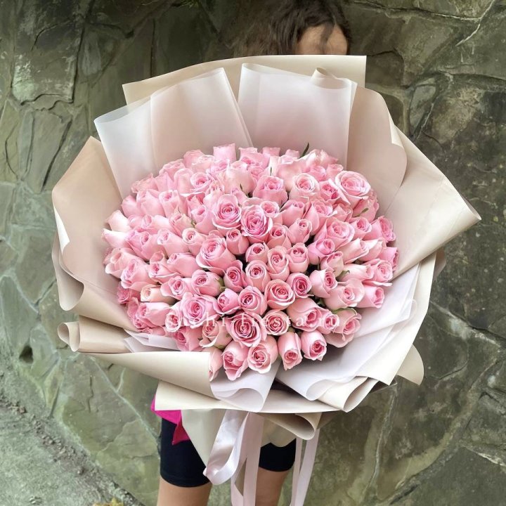 101 нежно-розовая роза Каролина  в Симферополи