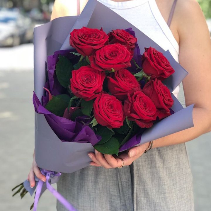 9  красных роз №1 в Симферополи