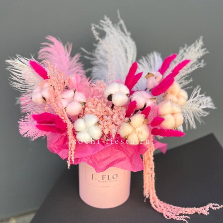 Авторский бокс с сухоцветами №1 в Симферополи