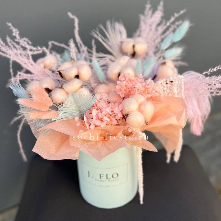 Авторский бокс с сухоцветами №3 в Симферополи