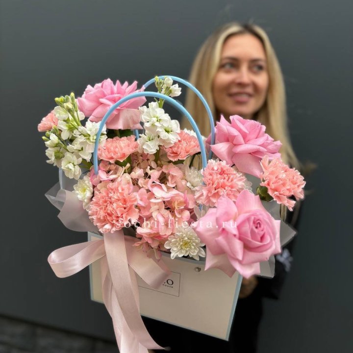 Сумочка "Бал цветов" в Симферополи