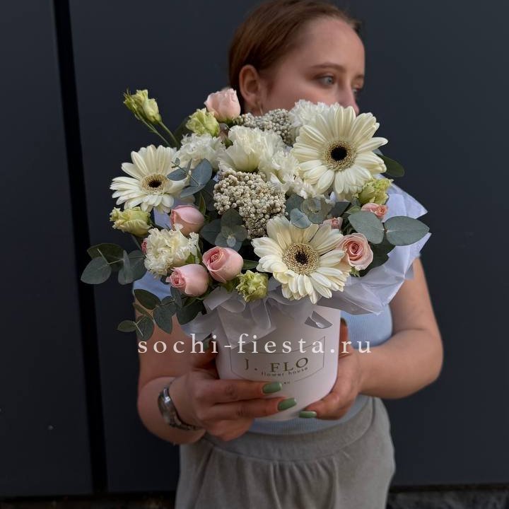 Бокс "Мои поцелуи" в Симферополи