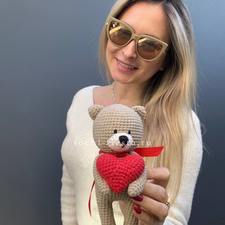 Мишка с сердцем ручной работы в Симферополи