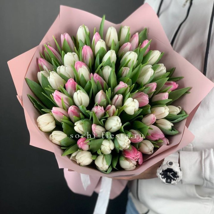 61 тюльпан микс в Симферополи