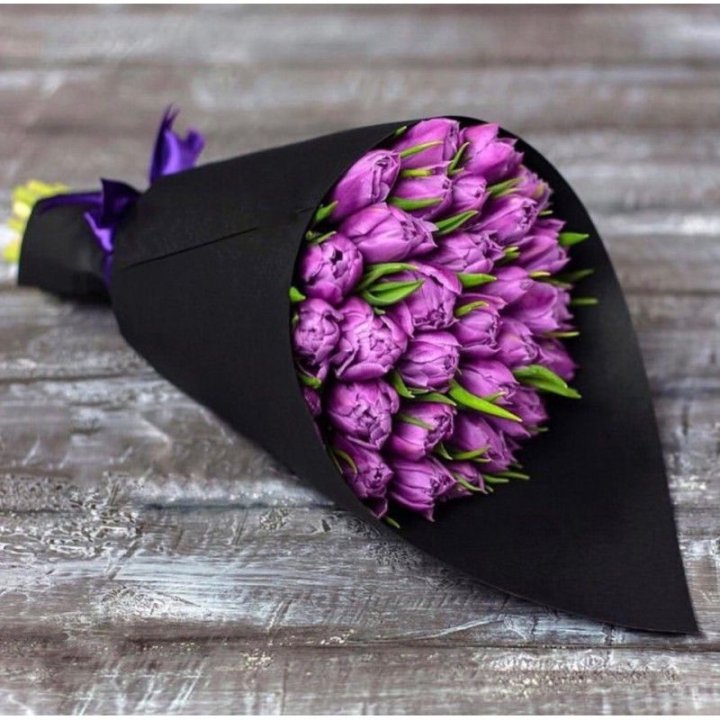 Пионовидные тюльпаны блэк в Симферополи