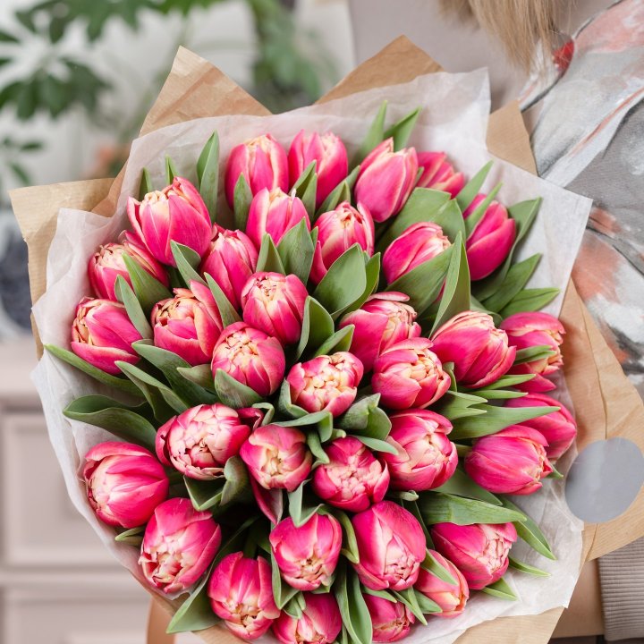 Букет пионовидных тюльпанов в Симферополи